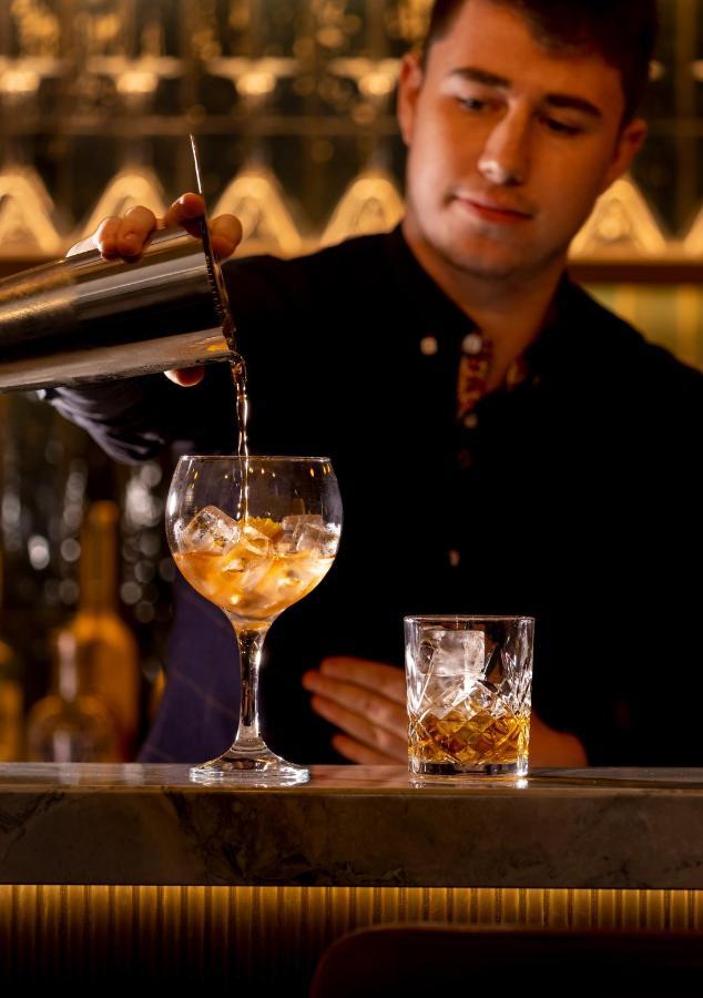 River Ness Hotel, A Member Of Radisson Individuals Inverness Bagian luar foto