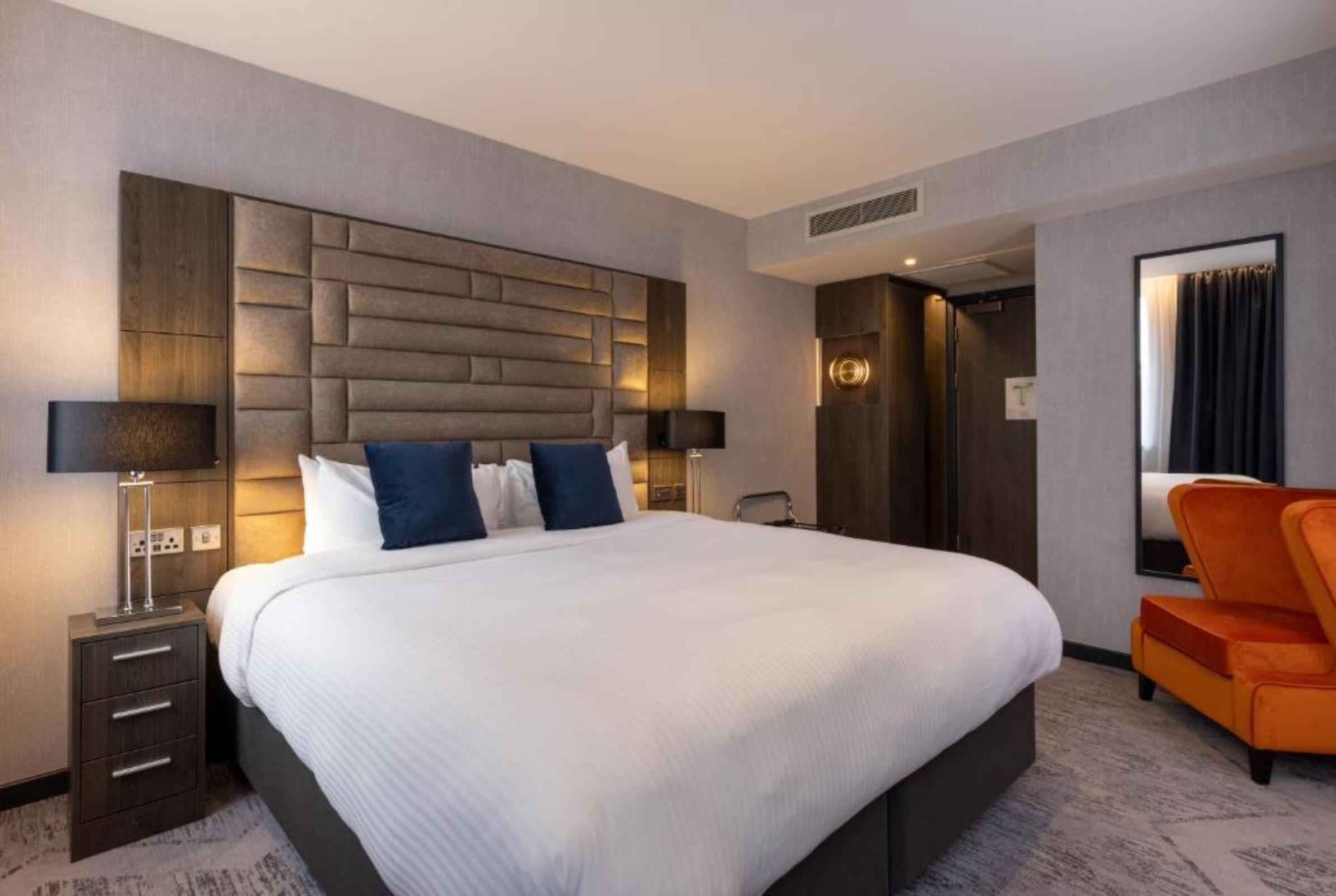 River Ness Hotel, A Member Of Radisson Individuals Inverness Bagian luar foto