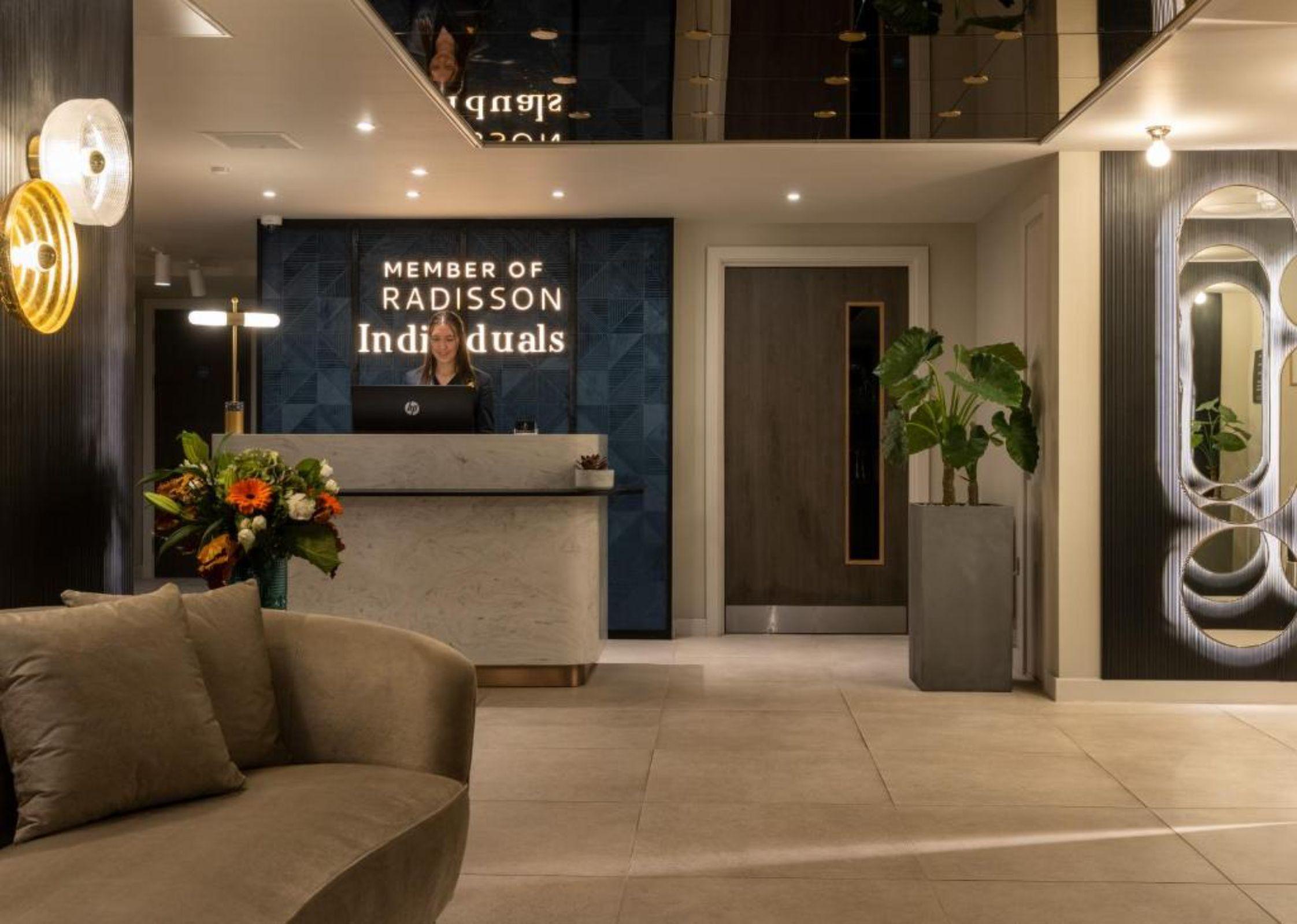River Ness Hotel, A Member Of Radisson Individuals Inverness Bagian luar foto